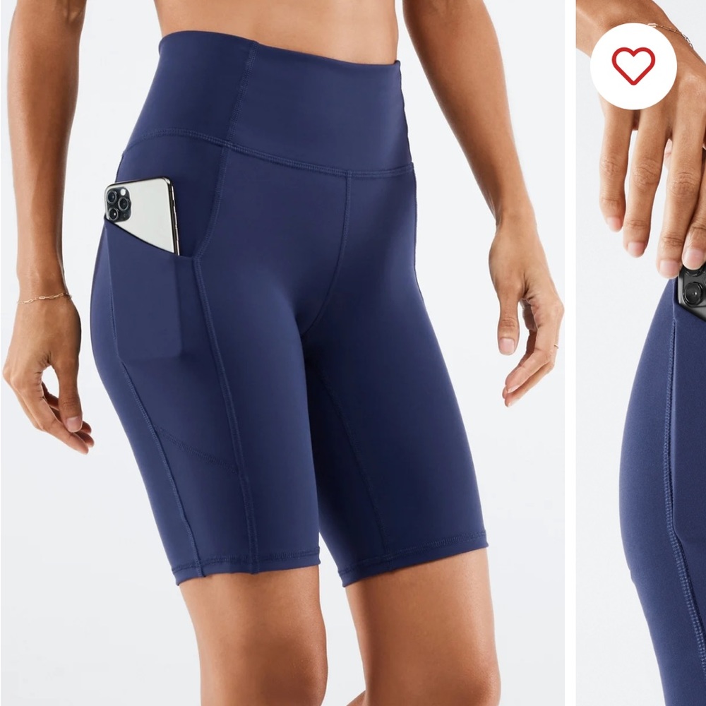 Fabletics Biker Shorts Oasis High-Waisted Pocket Short 9"